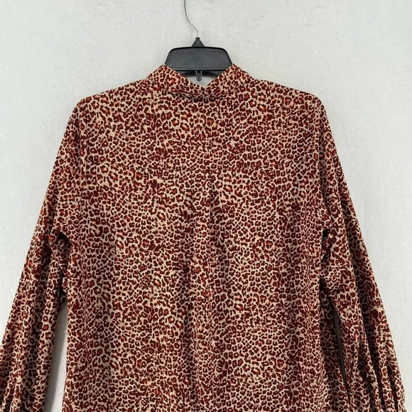 H&M Button Up Tops Women Sz 4 Burgundy Ivory Leopard Print Collared Long Sleeves - Picture 9 of 12